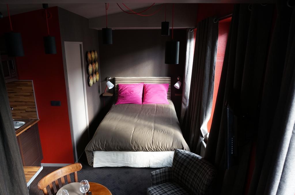 Apartament Le 84 Sainte-Cath' Lille Pokój zdjęcie